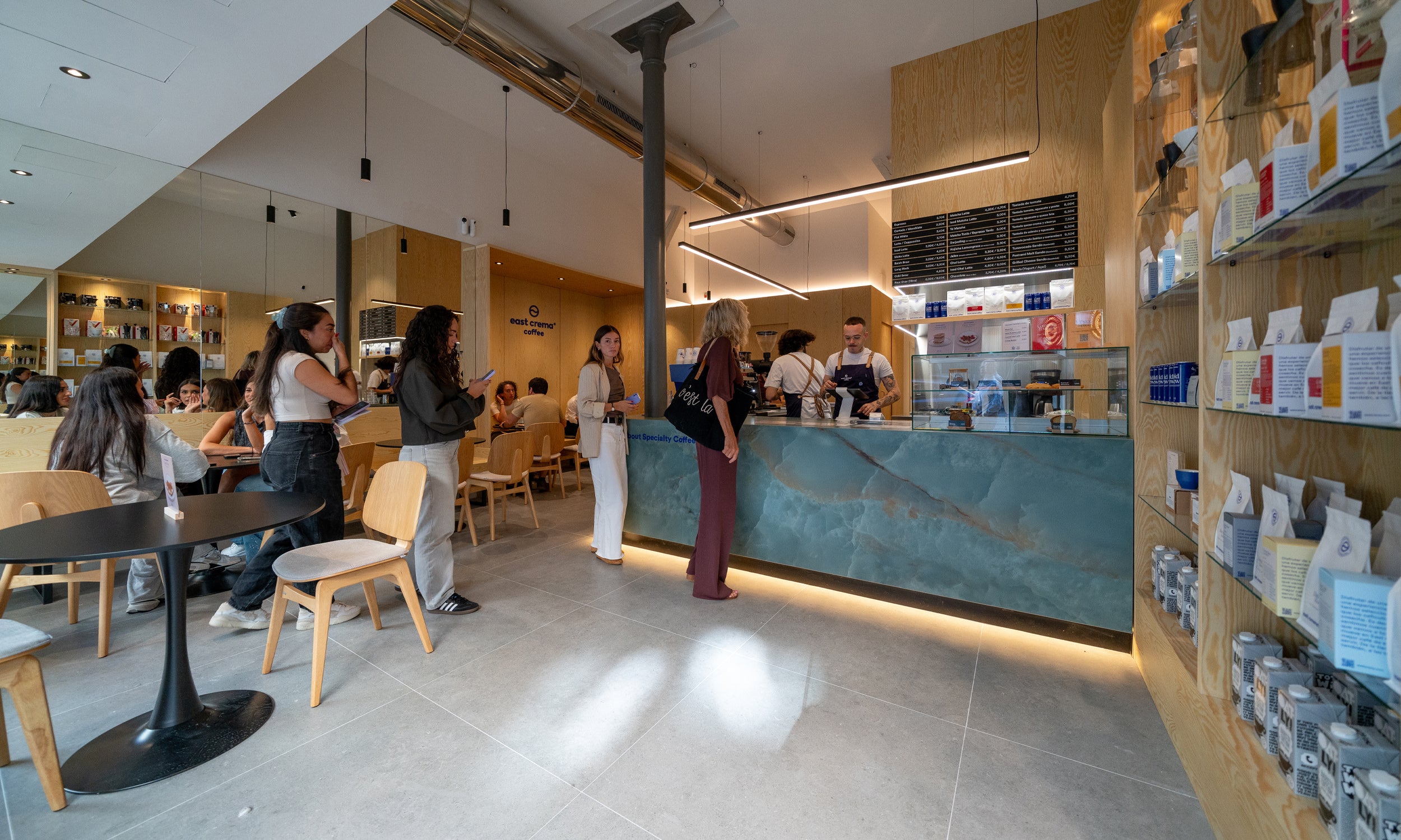 East Crema Coffee Astarloa